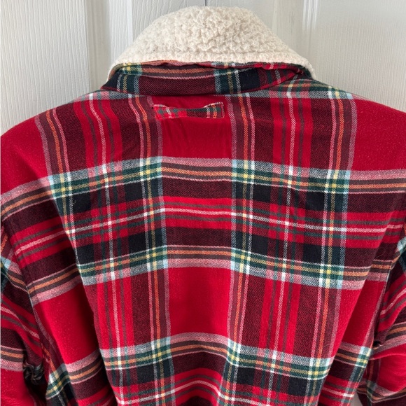 Lands' End Fluffy Tartan Robe - Picture 4 of 7